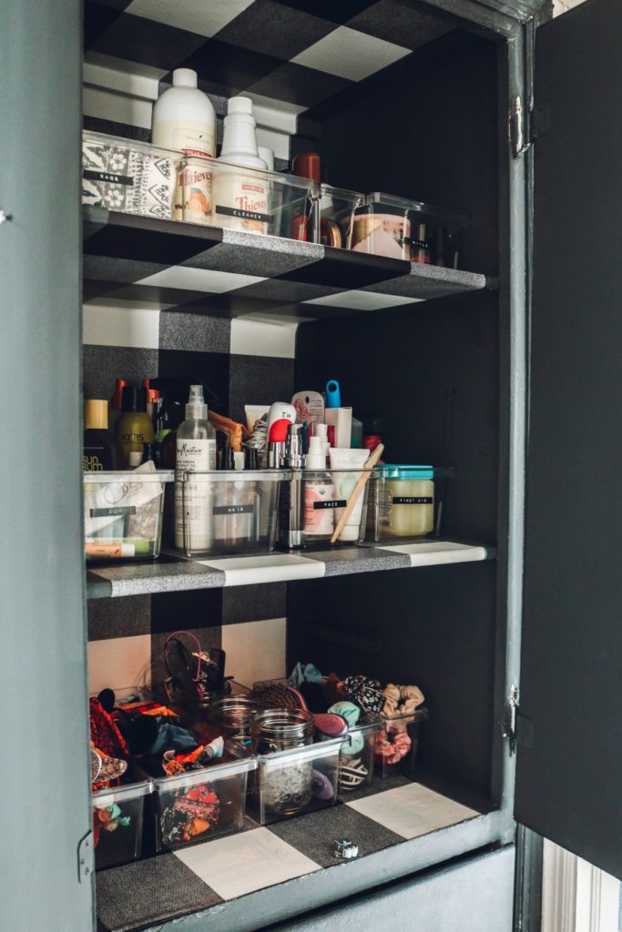 Unclutter Your Bathroom